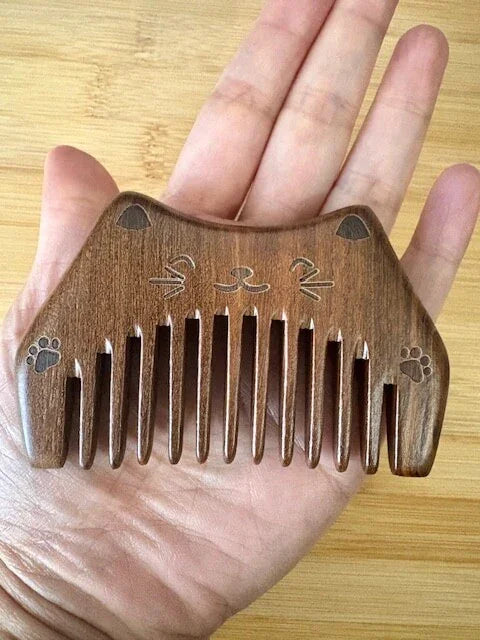 Cat Sandalwood Wide Tooth Animal Hair Comb