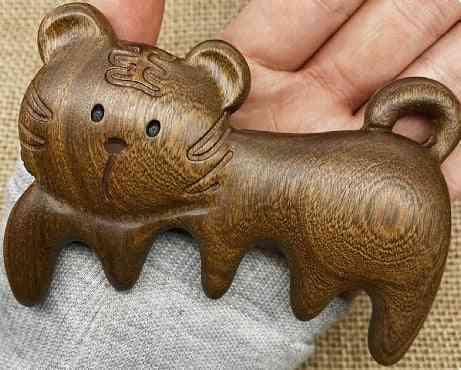 Tiger Sandalwood Gua Sha Comb and Scrapping Massager
