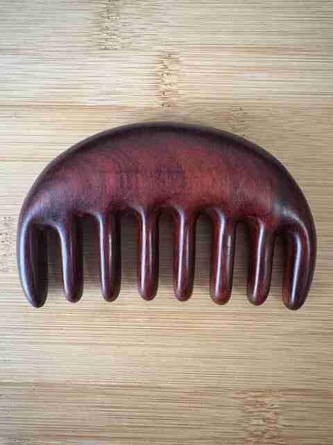 Purple Sandalwood Half-Moon Gua Sha Comb