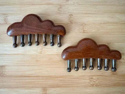 Cloud Sandalwood Gua Sha Comb