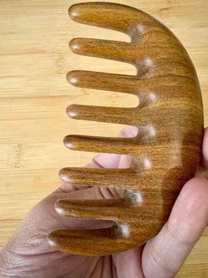 Green Sandalwood Half-Moon Gua Sha Comb